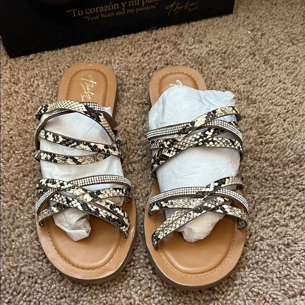 Thalia Sodi Black and Cream Snake Print Sandals